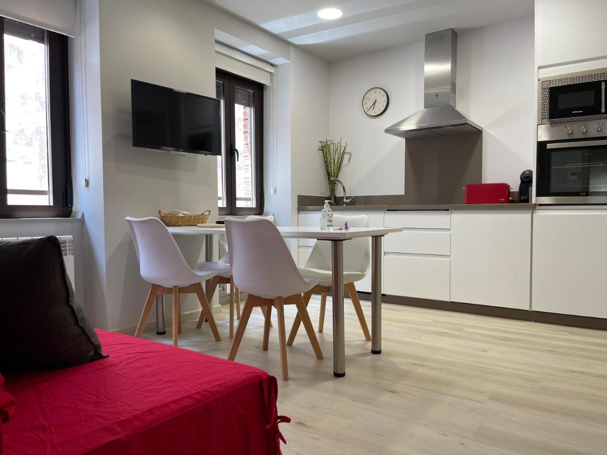 Apartamentos Puertas Del Orbigo Carrizo de la Ribera Exterior photo